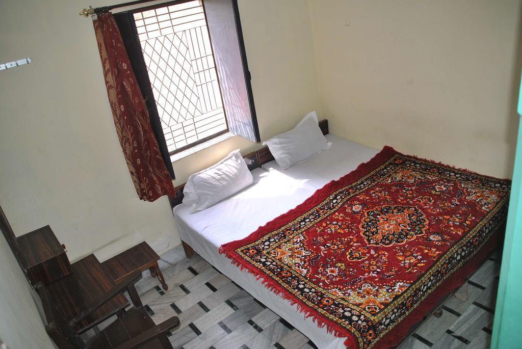 Elvis Guest House Bénarès Chambre photo